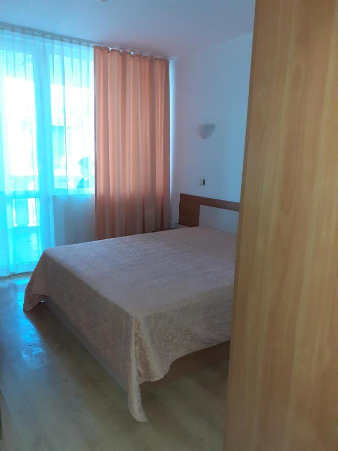 Апартамент Полюси 1 Sunny Beach Dış mekan fotoğraf