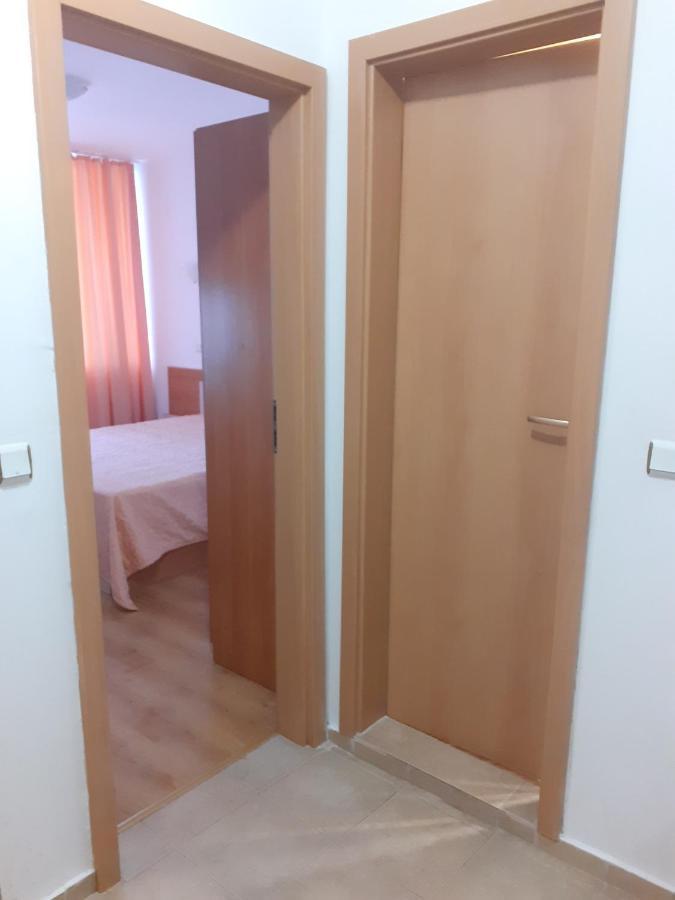 Апартамент Полюси 1 Sunny Beach Dış mekan fotoğraf